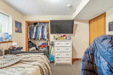 1077 26th Avenue SE Minneapolis MN 55414