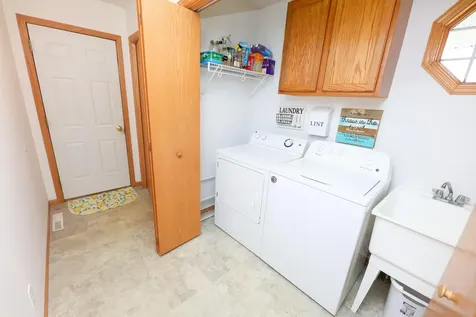 2560 Old County Road 120 NE Alexandria MN 56308