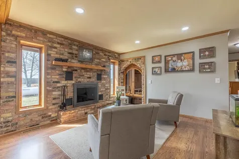 3109 Ivory Street Isle MN 56342