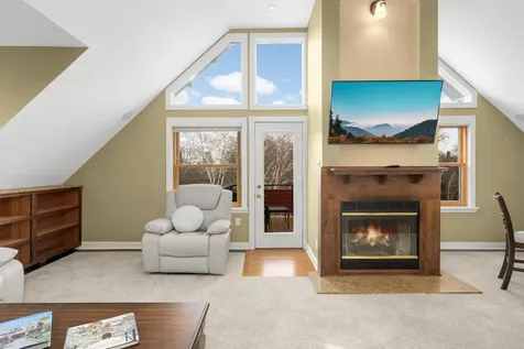 148 Nina Street Saint Paul MN 55102