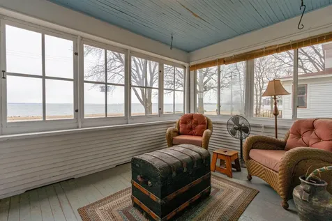 4 N Lakeshore Drive Glenwood MN 56334