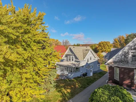 4 N Lakeshore Drive Glenwood MN 56334