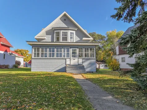 4 N Lakeshore Drive Glenwood MN 56334
