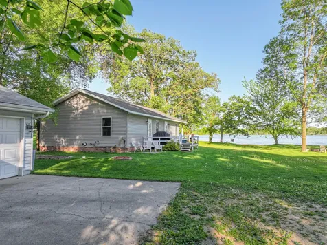 4243 Mill Lake Shores Road SW Farwell MN 56327