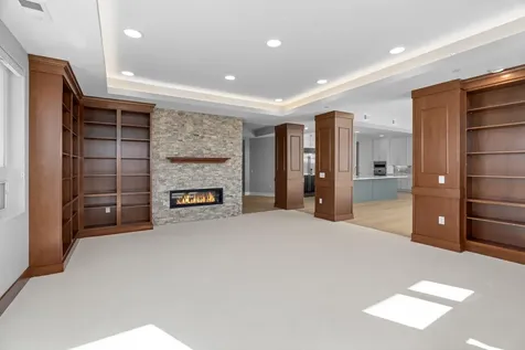1 Hill Farm Road North Oaks MN 55127