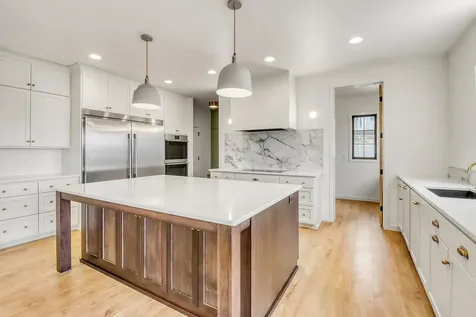 2439 Rivers Bend Drive E West Fargo ND 58078
