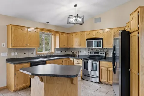 892 Kelly Street Lino Lakes MN 55014