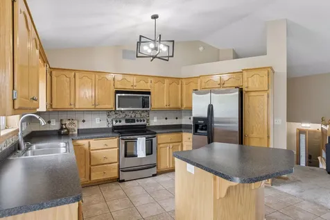 892 Kelly Street Lino Lakes MN 55014