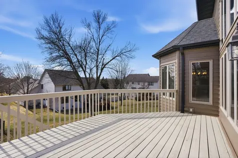 4230 Pineview Lane N Plymouth MN 55442
