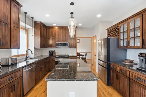 4230 Pineview Lane N Plymouth MN 55442