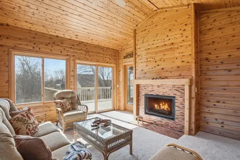 4230 Pineview Lane N Plymouth MN 55442