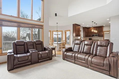 4230 Pineview Lane N Plymouth MN 55442