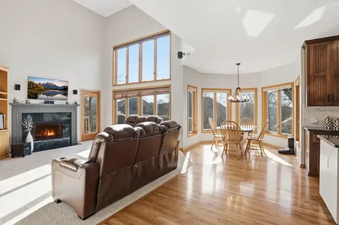 4230 Pineview Lane N Plymouth MN 55442