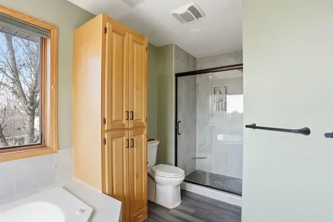 4230 Pineview Lane N Plymouth MN 55442
