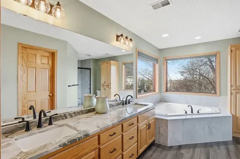 4230 Pineview Lane N Plymouth MN 55442