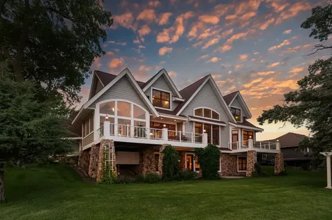6851 N Shore Trail N Forest Lake MN 55025