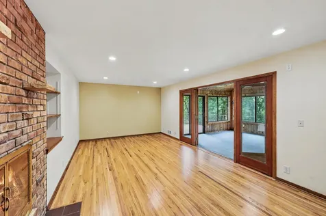 14137 Glenridge Road Minnetonka MN 55345