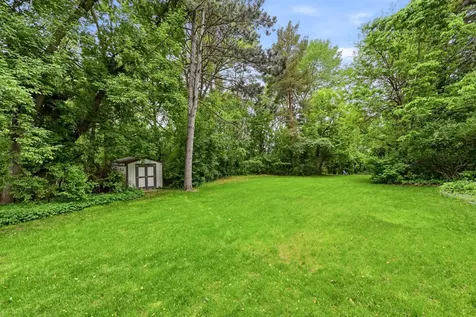 14137 Glenridge Road Minnetonka MN 55345