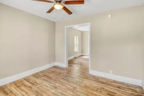 307 10th Street N Moorhead MN 56560