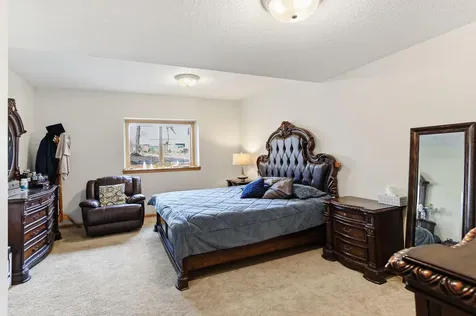 2 Bent Tree Lane North Oaks MN 55127