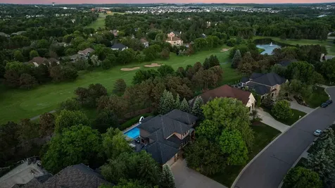 3717 Fairway Point Woodbury MN 55125