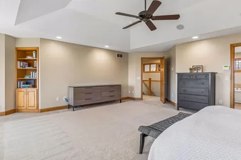 3717 Fairway Point Woodbury MN 55125