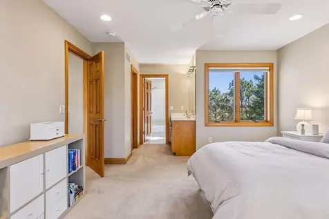 3717 Fairway Point Woodbury MN 55125