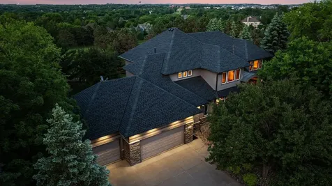 3717 Fairway Point Woodbury MN 55125