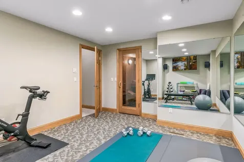 3717 Fairway Point Woodbury MN 55125