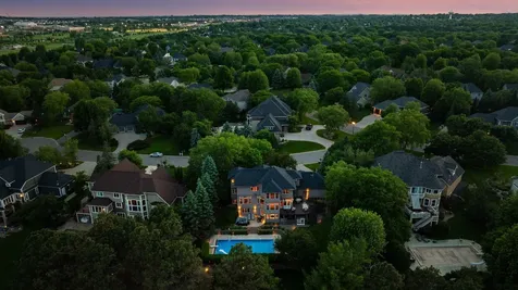 3717 Fairway Point Woodbury MN 55125