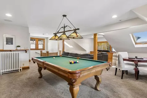 42 Kenwood Parkway Saint Paul MN 55105