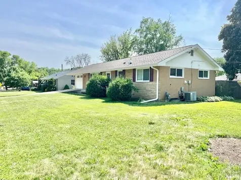 1904 Audrey Avenue Red Wing MN 55066