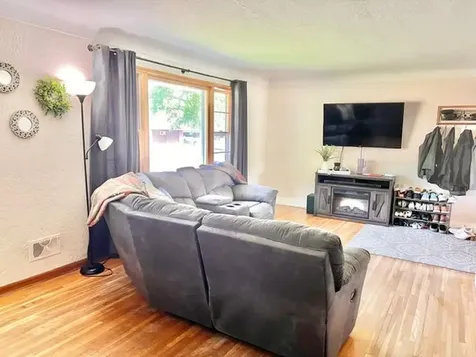 1904 Audrey Avenue Red Wing MN 55066