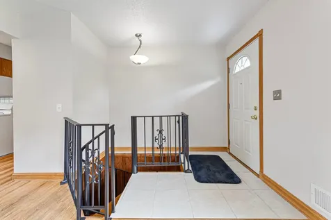 2033 Bluestone Lane Eagan MN 55122
