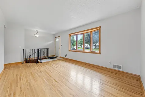 2033 Bluestone Lane Eagan MN 55122