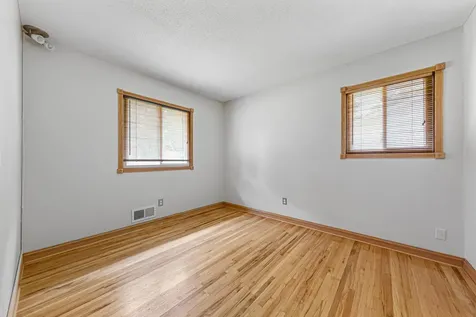 2033 Bluestone Lane Eagan MN 55122