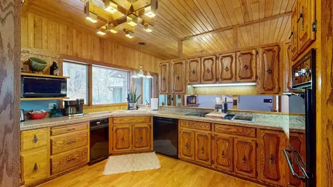 10597 Highway 23 Orr MN 55771