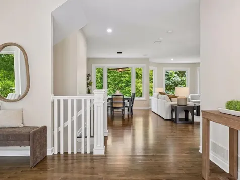8803 Cove Pointe Road Eden Prairie MN 55347