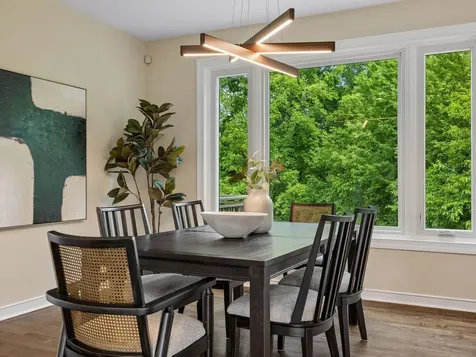 8803 Cove Pointe Road Eden Prairie MN 55347