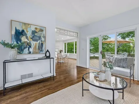 8803 Cove Pointe Road Eden Prairie MN 55347