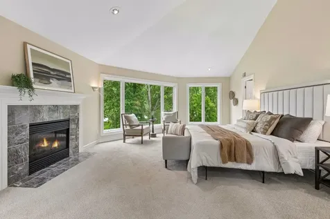 8803 Cove Pointe Road Eden Prairie MN 55347