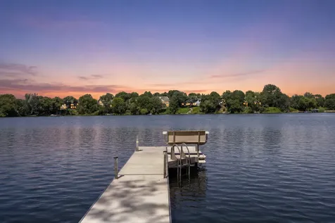 8803 Cove Pointe Road Eden Prairie MN 55347