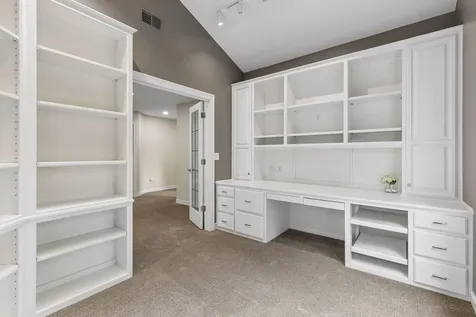8803 Cove Pointe Road Eden Prairie MN 55347