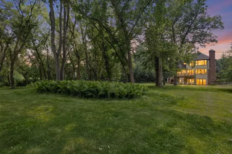 8803 Cove Pointe Road Eden Prairie MN 55347