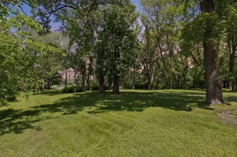 8803 Cove Pointe Road Eden Prairie MN 55347