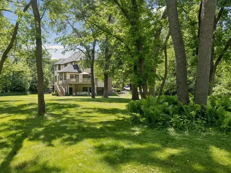 8803 Cove Pointe Road Eden Prairie MN 55347