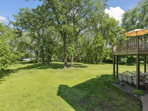 8803 Cove Pointe Road Eden Prairie MN 55347