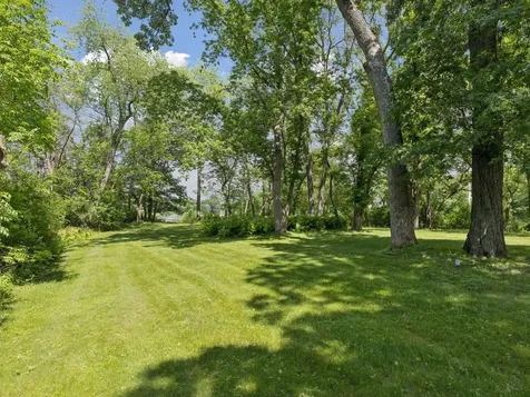 8803 Cove Pointe Road Eden Prairie MN 55347