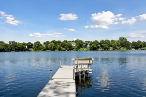 8803 Cove Pointe Road Eden Prairie MN 55347