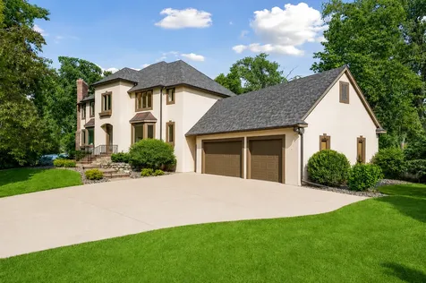 8803 Cove Pointe Road Eden Prairie MN 55347